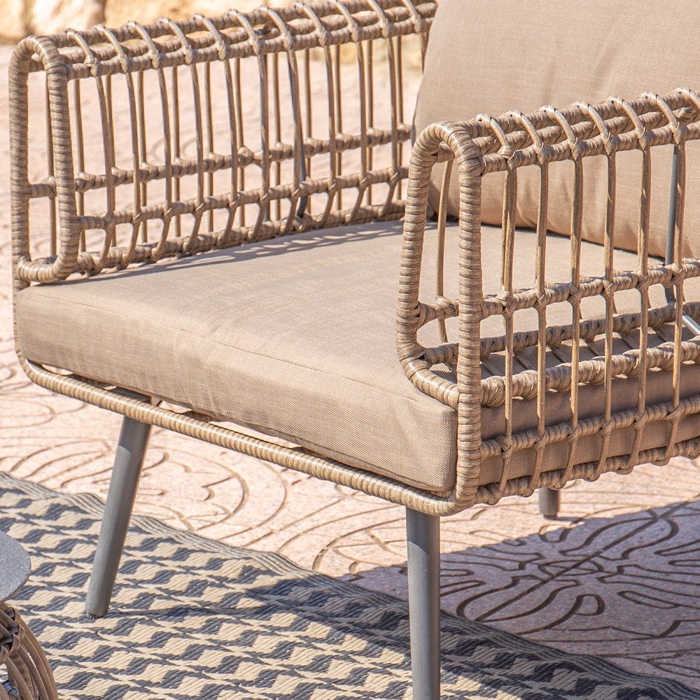 Sofá de ratán y acero modelo Ariki para salón o terraza – 161 x 84 x 67 cm - Imagen 2