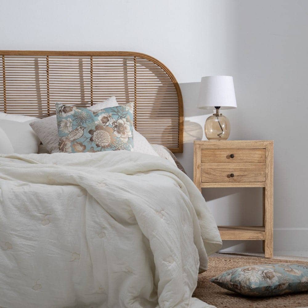 Mesita de Madera Natural Mindi para Dormitorio - 66 cm, Estilo Moderno y Funcional con Cajones de 35x7,5 cm - Imagen 11