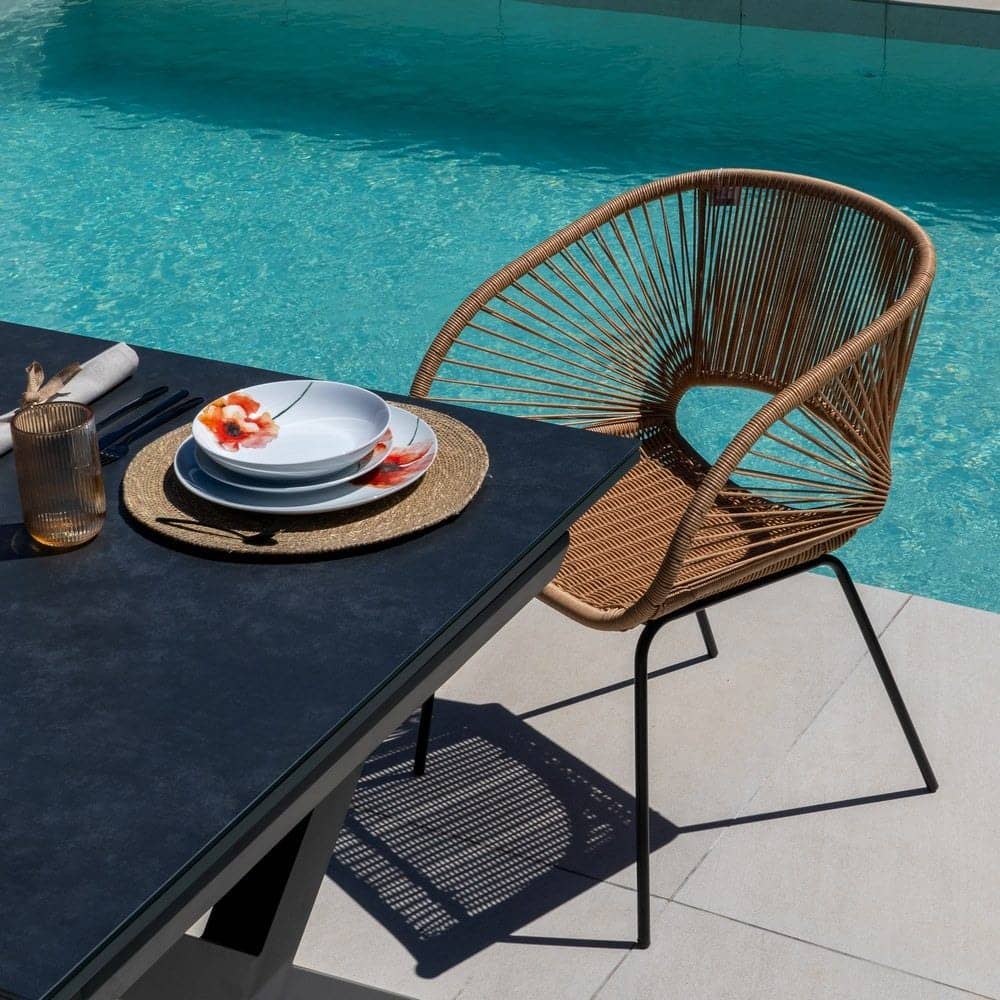Silla Natural de Polietileno y Acero, 57x58x81 cm, Uso Exterior - Imagen 15