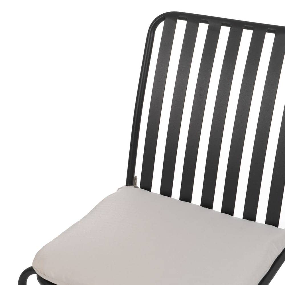 Pack de 2 Sillas Antracita Finnegan para Exterior - Diseño Moderno, Apilables y Resistentes, 87 cm, Ideal para Jardines y Terrazas - Imagen 6