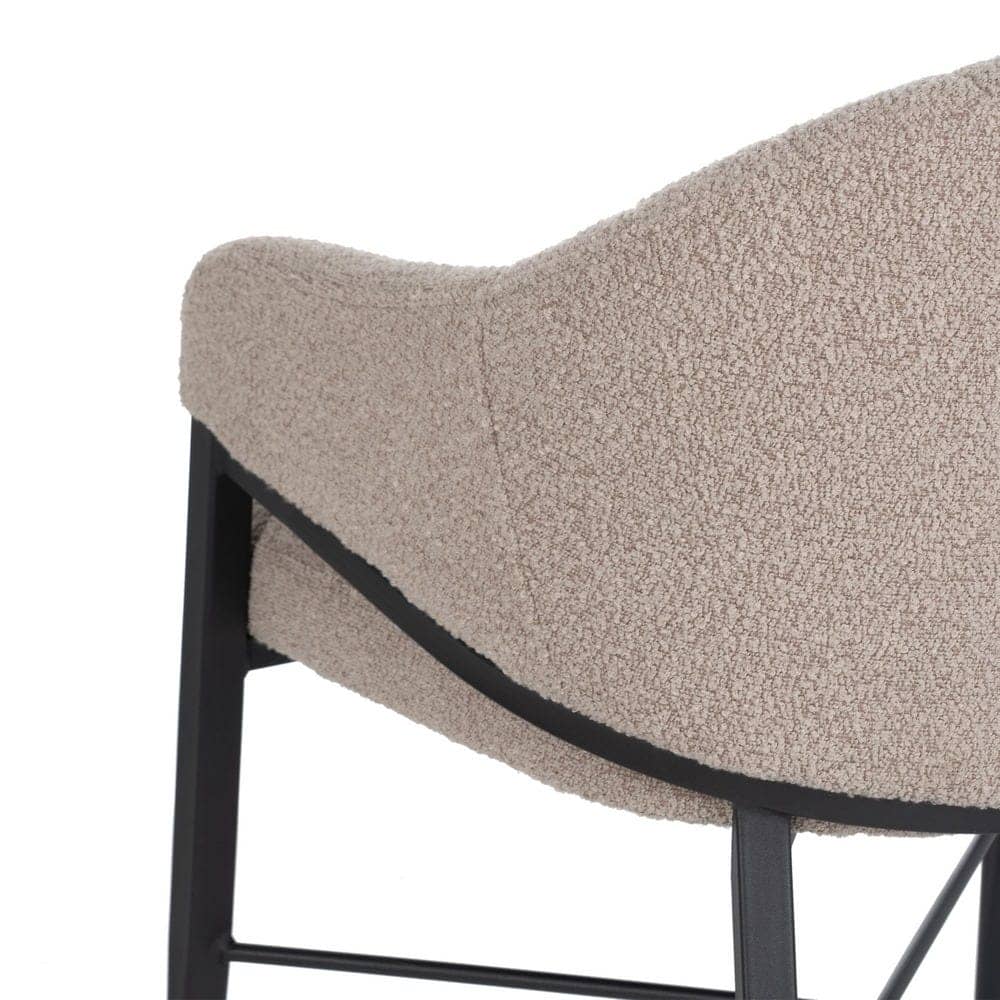 Pack de 2 Sillas Dylan con Brazos de Tela Beige y Estructura Metálica - Diseño Ergonómico y Moderno para Salones y Comedores (82 cm) - Imagen 10