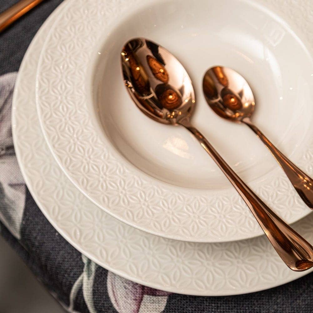 Pack de 6 Platos Llanos Blancos de Porcelana de 27 cm - Elegancia y Funcionalidad para tu Mesa, Apto para Lavavajillas y Microondas - Imagen 6