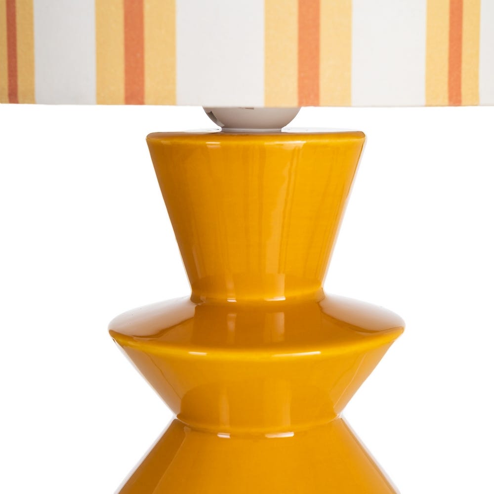 Lámpara de Mesa de Cerámica Mostaza con Rayas Decorativas para Salón 18 x 18 x 44 cm - Imagen 3